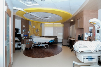 Photograph showing a typical patient room at the Mother Baby Center